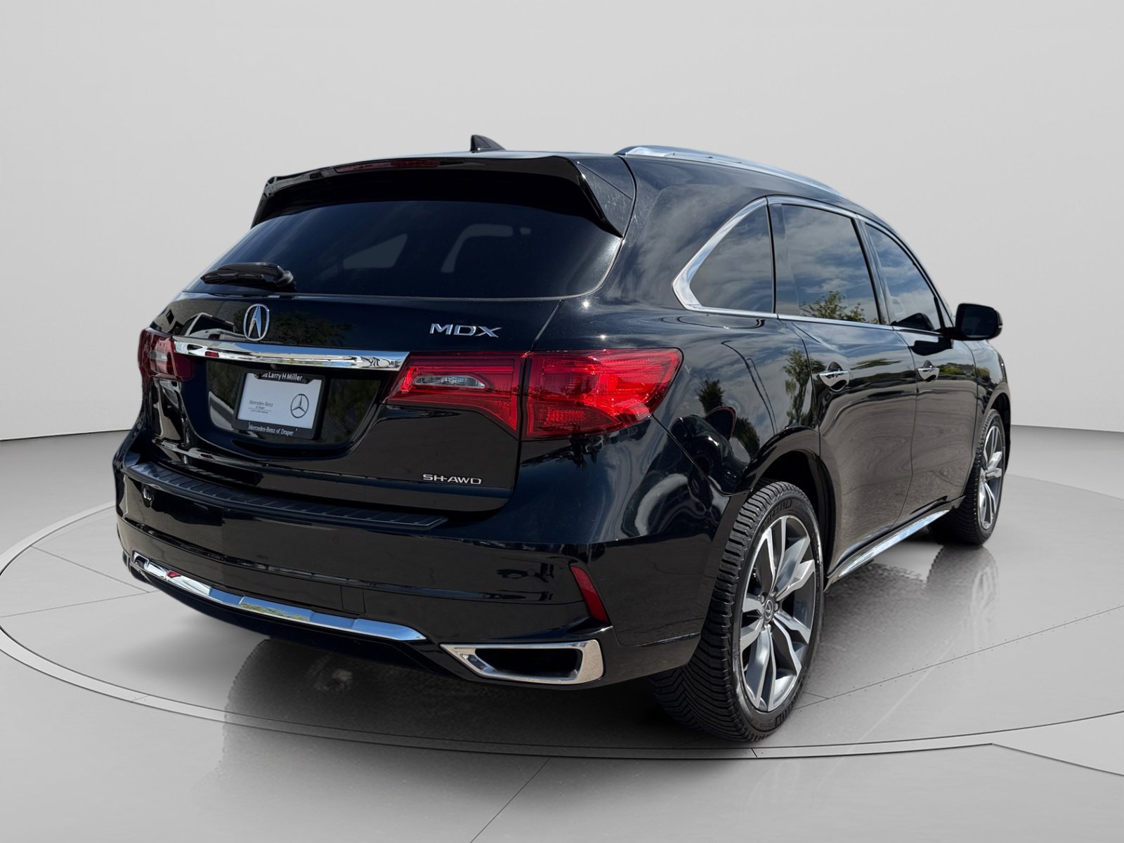 Used 2019 Acura MDX w/ Advance & Entertainment AWD/4WD image 5