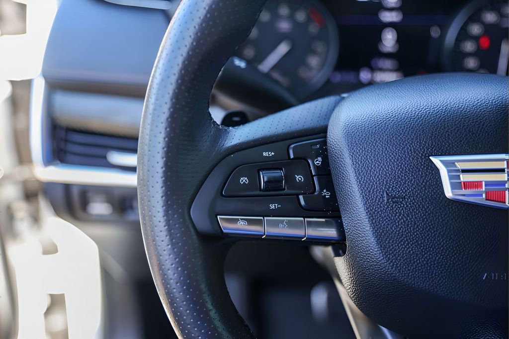 Used 2022 Cadillac XT4 Sport image 14