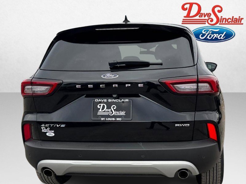 Used 2023 Ford Escape Active w/ Tech Pack #2 AWD/4WD image 8