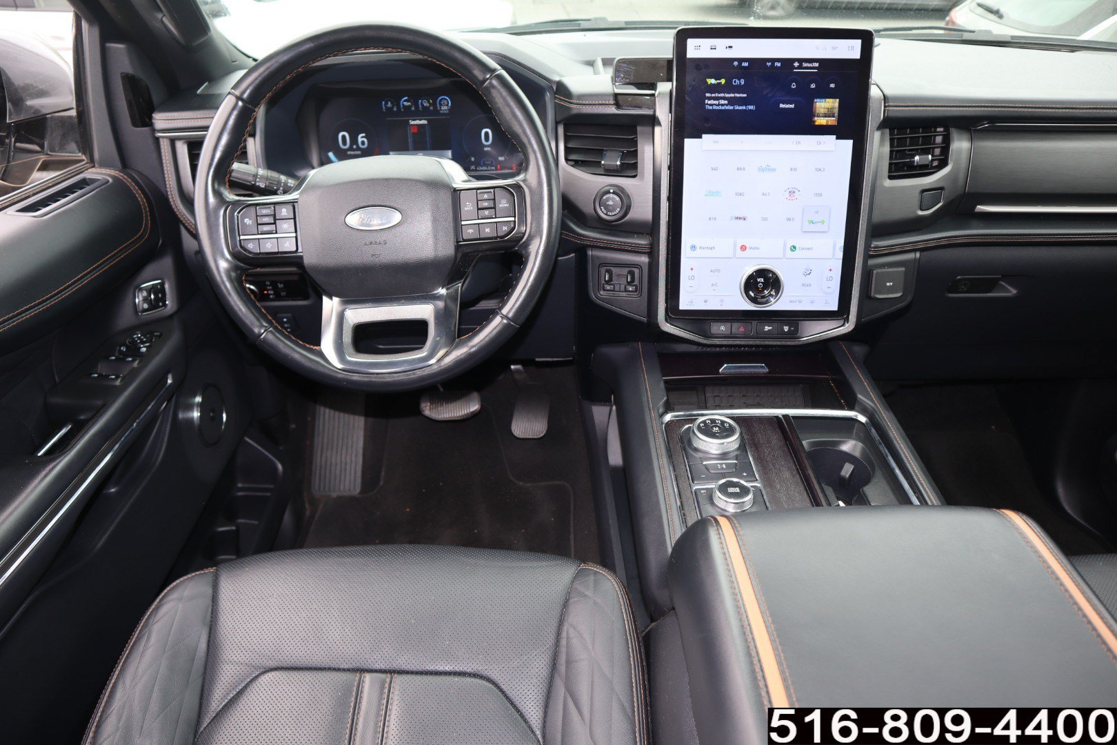 Used 2024 Ford Expedition Platinum AWD/4WD image 9