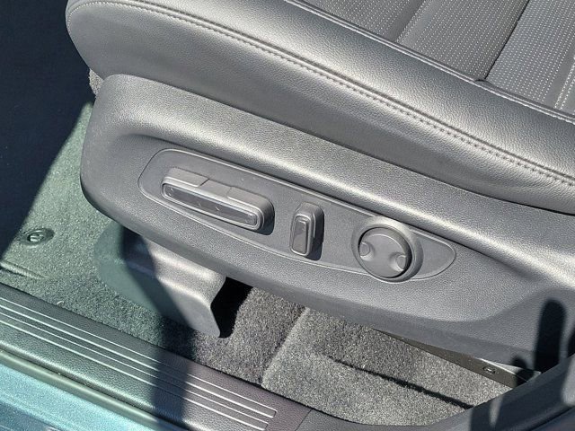 Certified 2025 Honda CR-V EX-L image 20