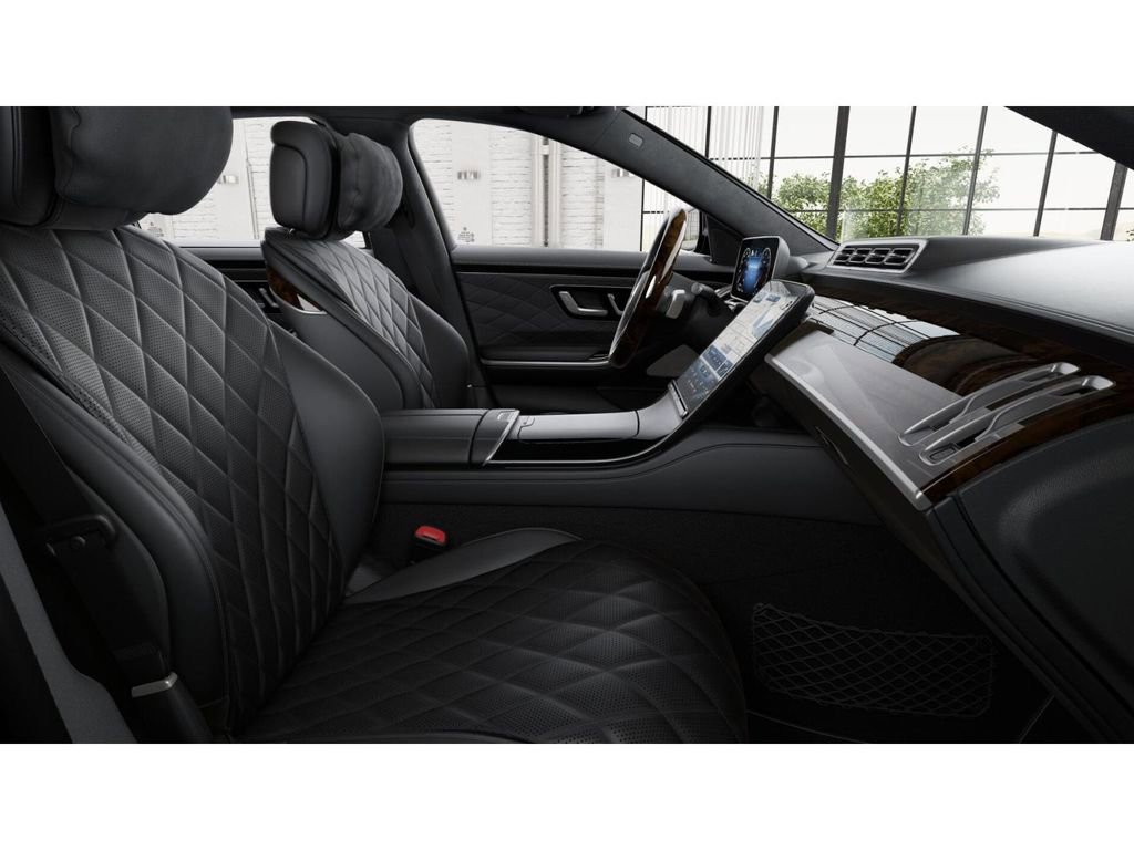 Used 2025 Mercedes-Benz S 580 4MATIC Sedan image 4