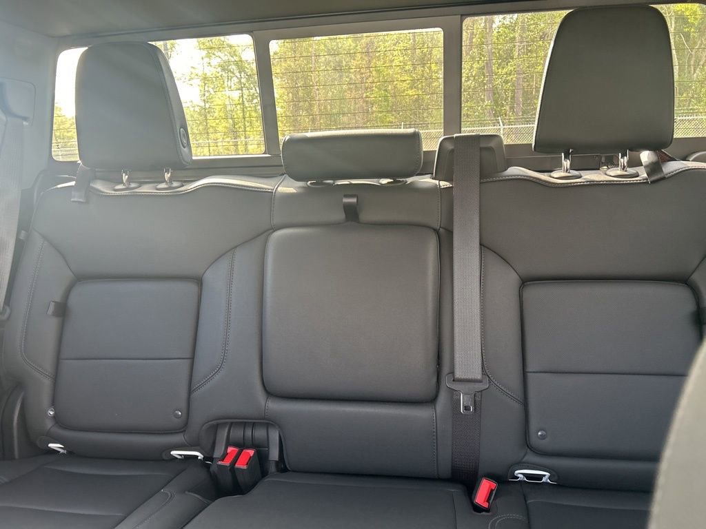 Used 2024 GMC Sierra 1500 SLT w/ SLT Premium Plus Package image 29