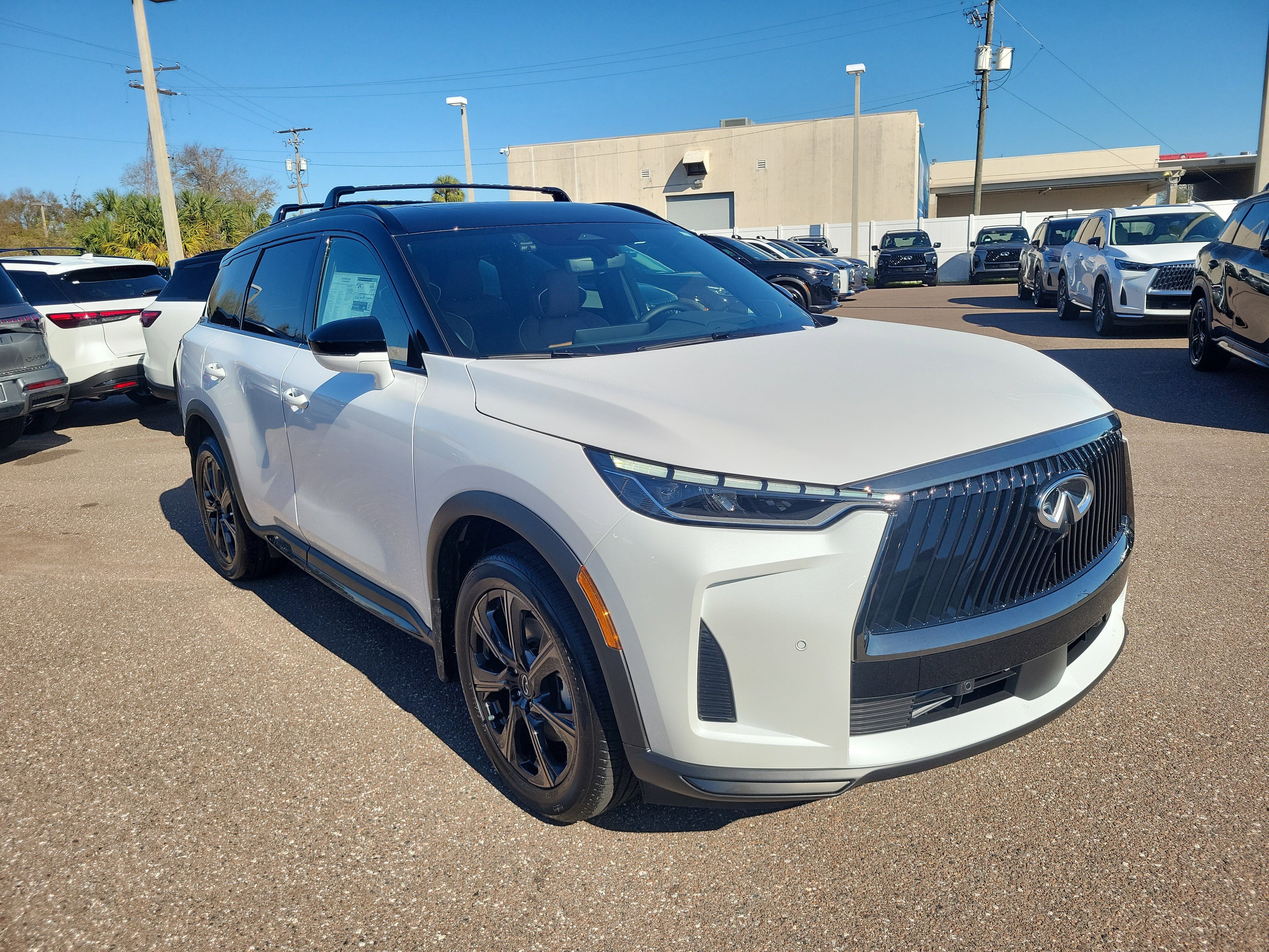 New 2026 INFINITI QX60 Autograph w/ Dark Cargo Package image 2