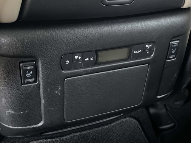 Used 2024 Nissan Armada Platinum w/ Captain's Chairs Package RWD image 25