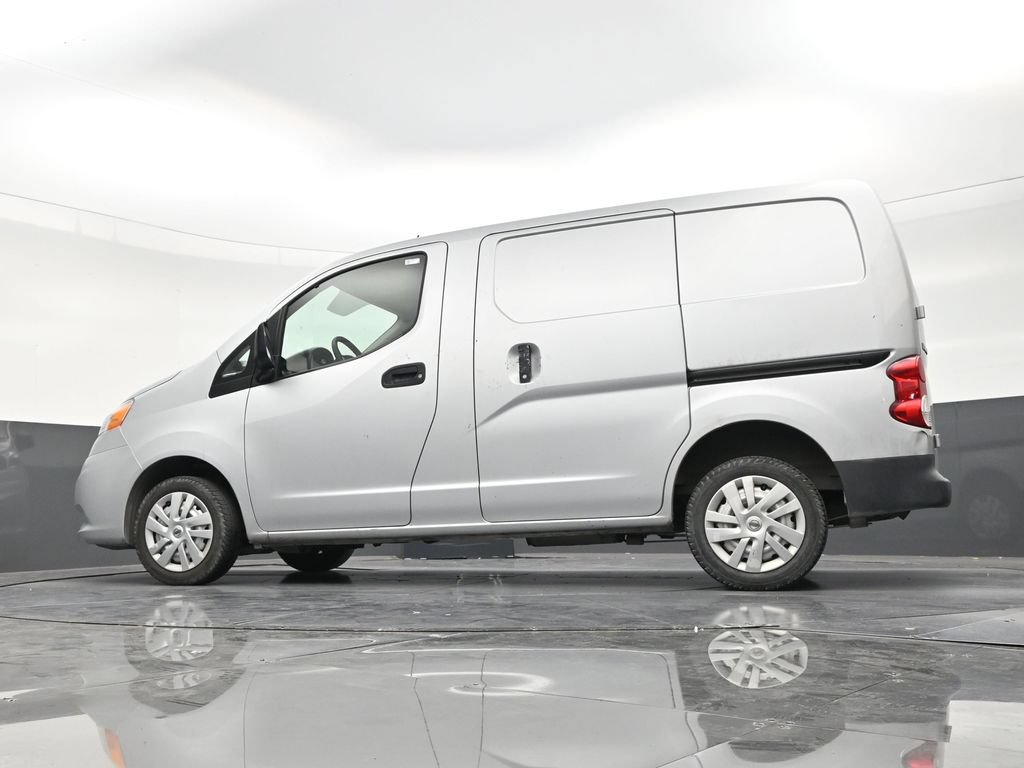 Used 2021 Nissan NV200 S FWD image 20