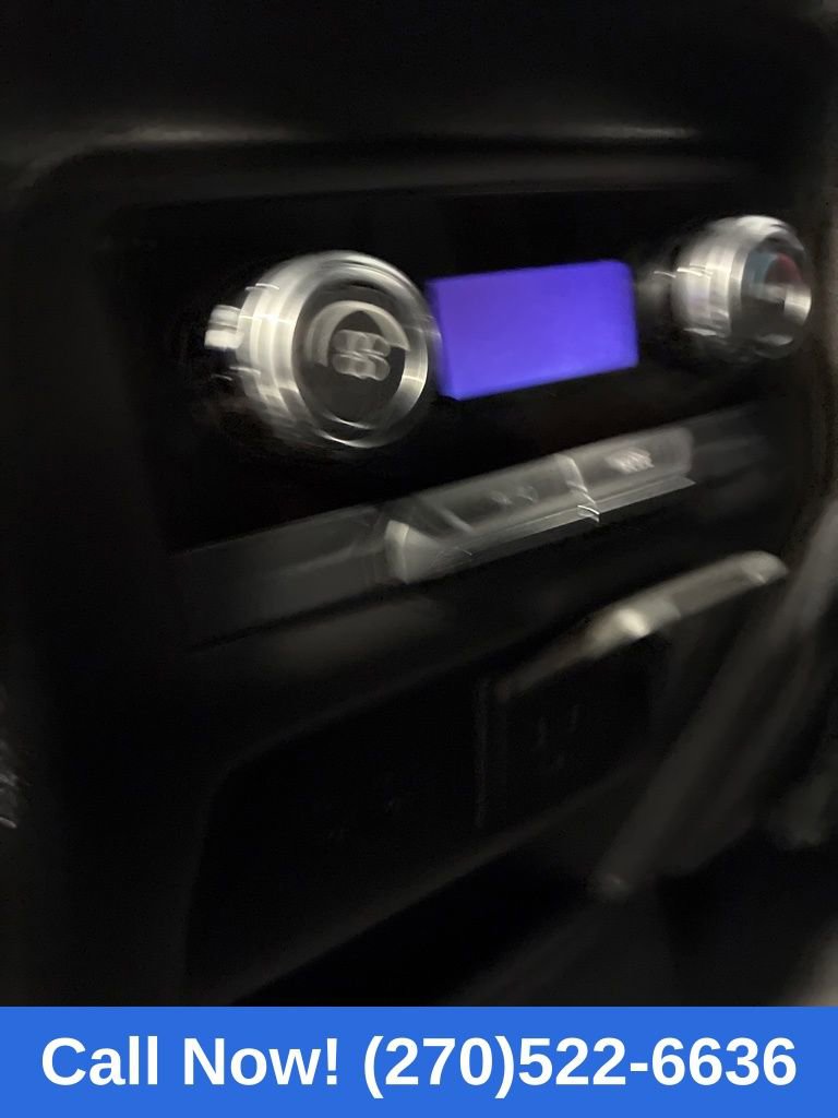 Used 2025 GMC Acadia Elevation image 33