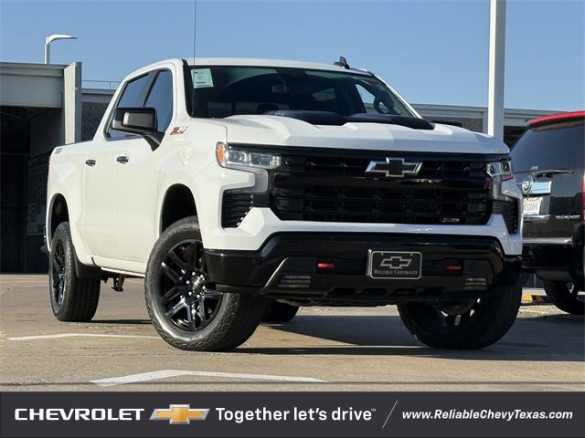 Certified 2024 Chevrolet Silverado 1500 LT Trail Boss w/ Convenience Package II image 2