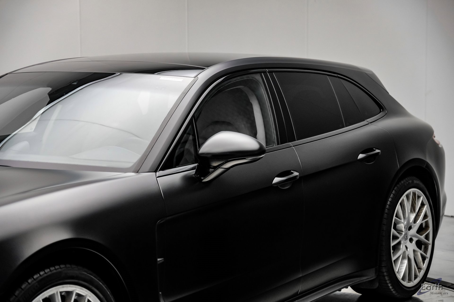 Used 2018 Porsche Panamera Turbo Sport Turismo image 24