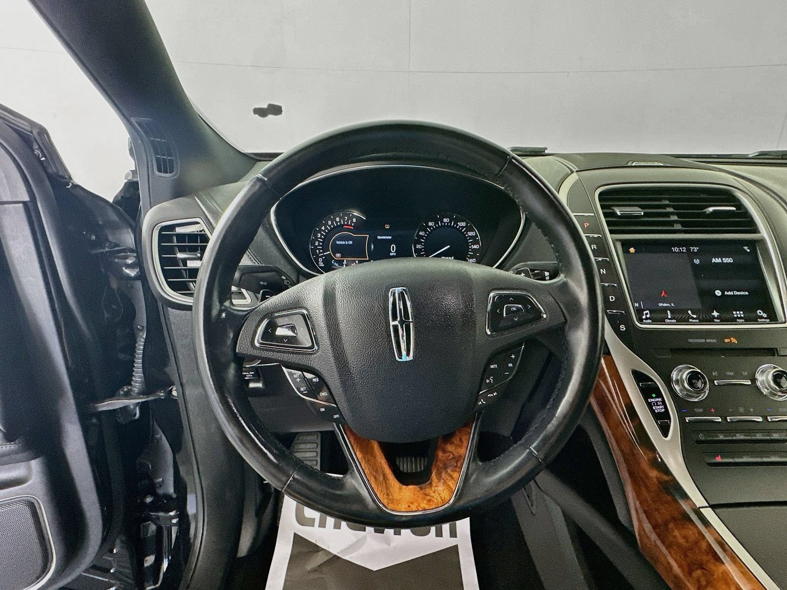 Used 2017 Lincoln MKX Select w/ Select Plus Package FWD image 11