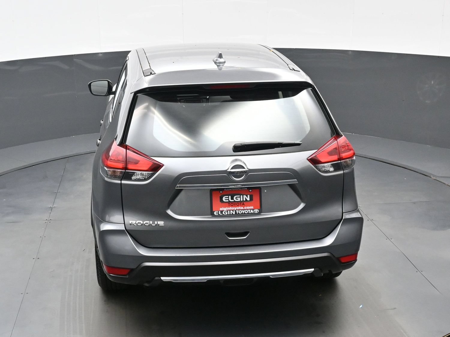 Used 2020 Nissan Rogue S FWD image 36