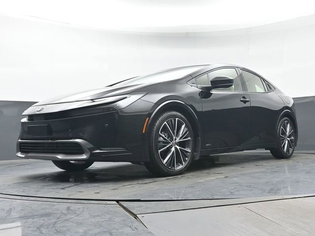 Used 2024 Toyota Prius XLE image 35