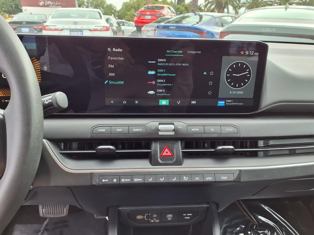 Used 2025 Kia K4 FWD image 25