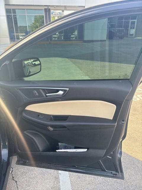 Used 2022 Ford Edge SE AWD/4WD image 13