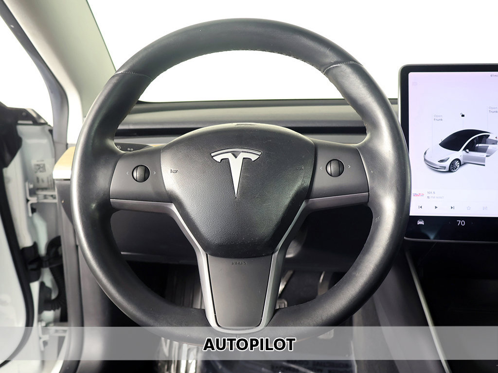 Used 2019 Tesla Model 3 Mid Range RWD image 6