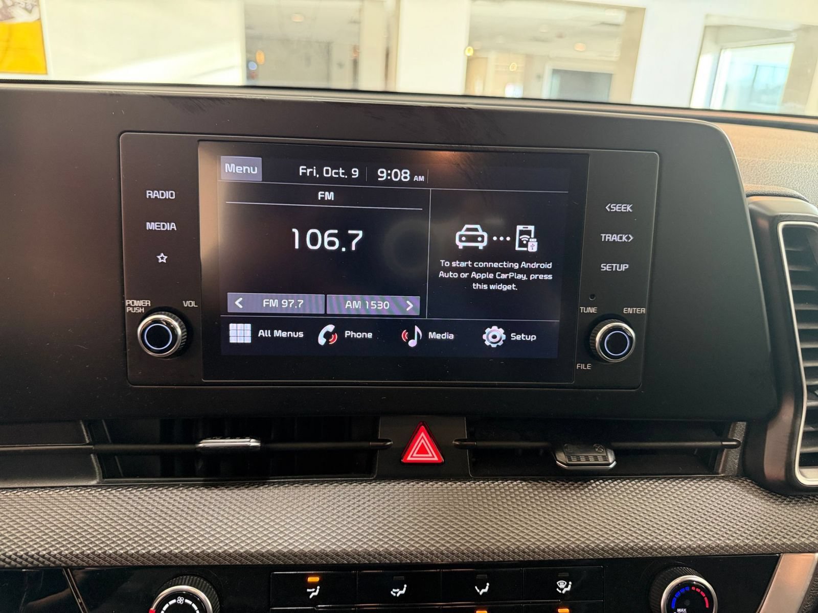 Used 2025 Kia Sportage LX AWD/4WD image 19