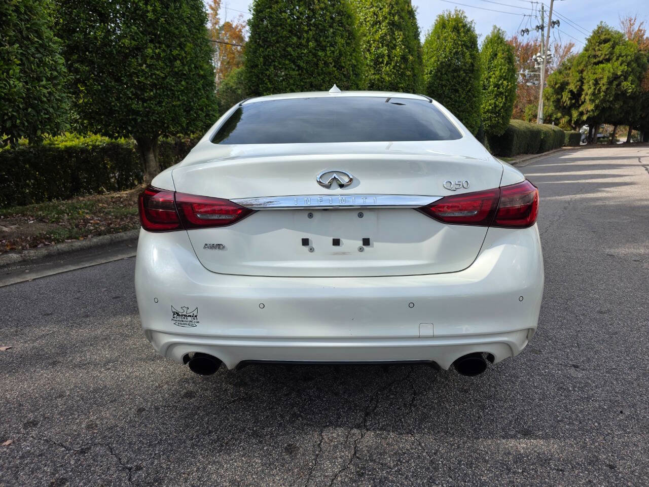 Used 2018 INFINITI Q50 Luxe w/ Essential Package (3.0T Luxe) AWD/4WD image 4