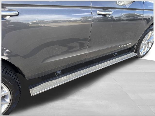 Used 2018 Ford Expedition Platinum AWD/4WD image 27