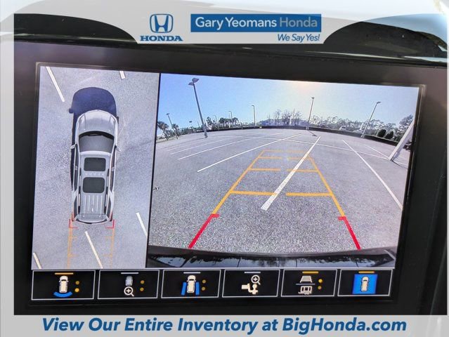 Used 2023 Chevrolet Traverse Premier w/ Redline Edition image 33