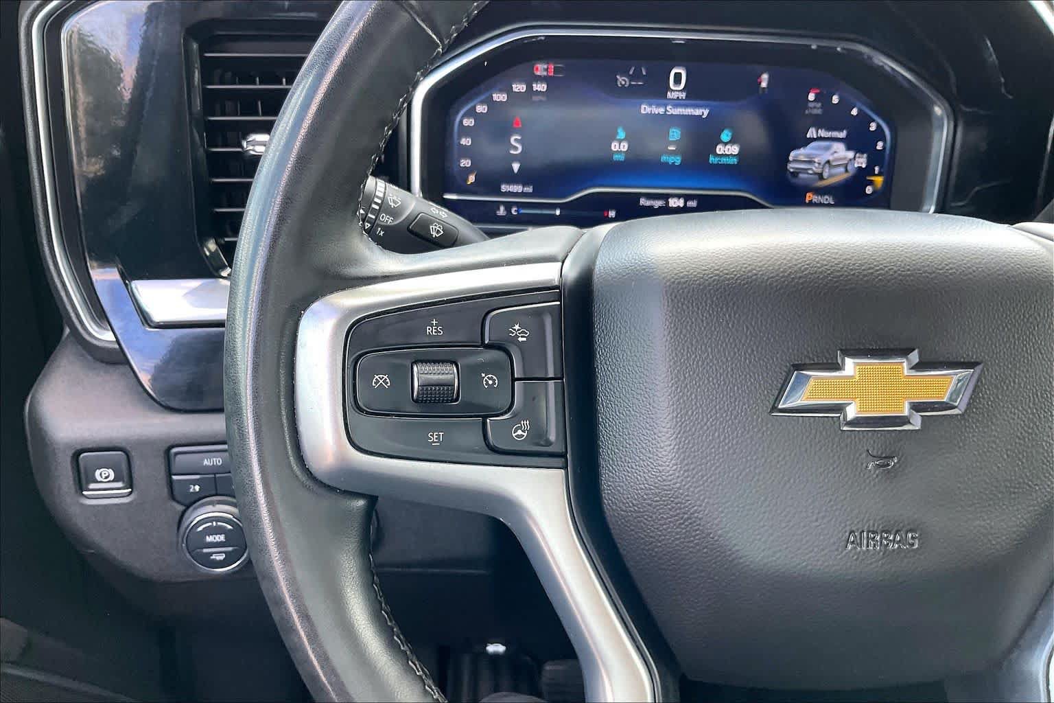 Used 2025 Chevrolet Silverado 1500 LT AWD/4WD image 22