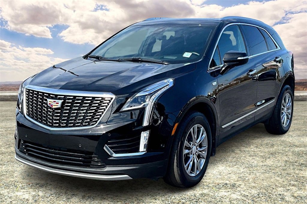 Certified 2023 Cadillac XT5 Premium Luxury w/ Technology Package image 3