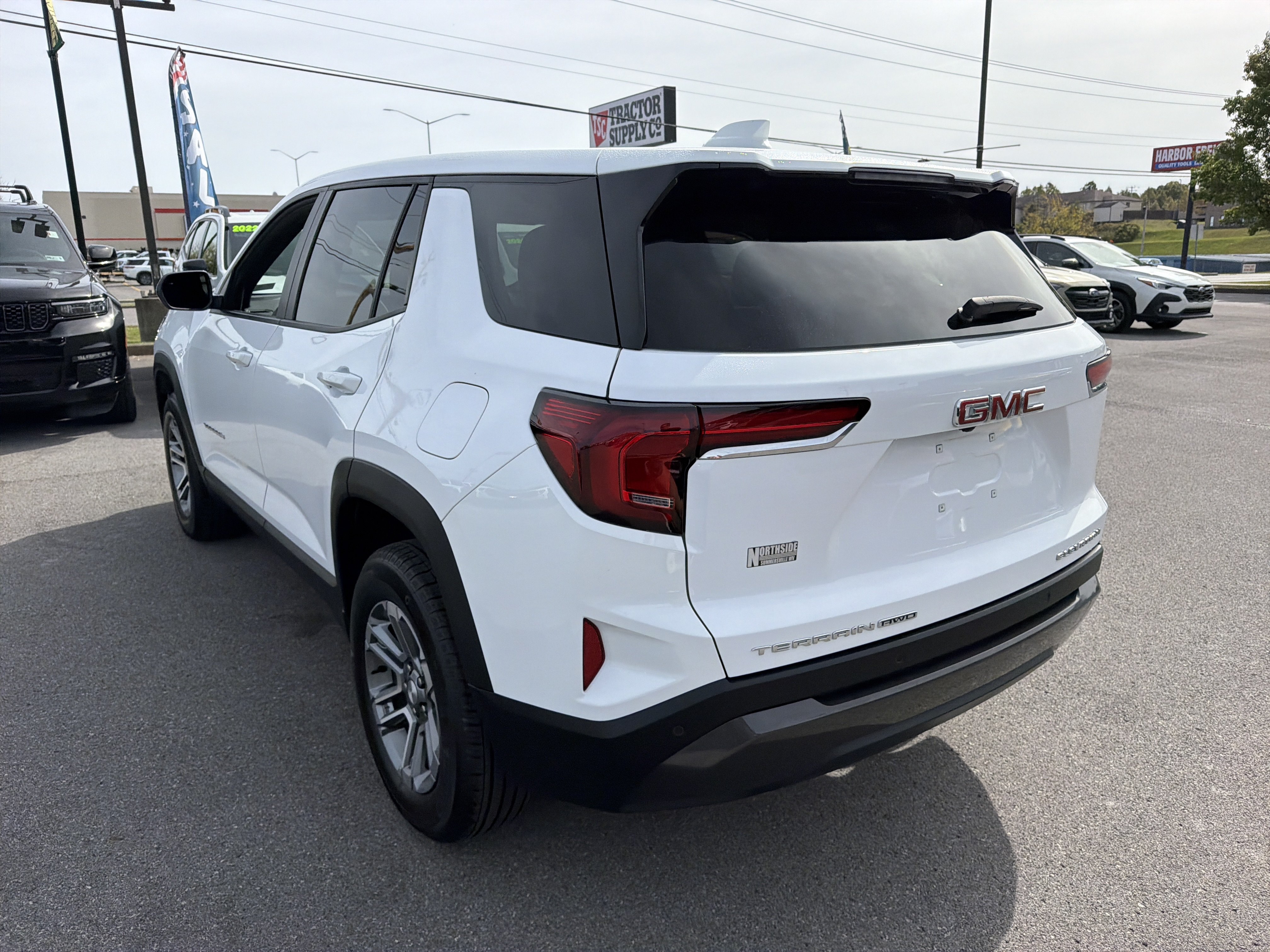 Used 2026 GMC Terrain Elevation AWD/4WD image 8
