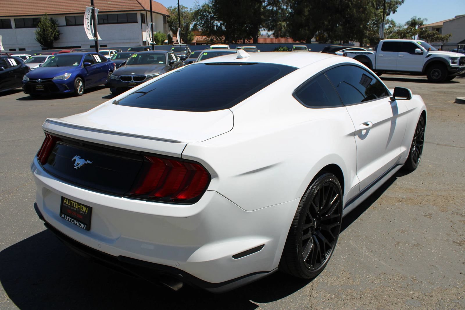 Used 2022 Ford Mustang Premium RWD image 33