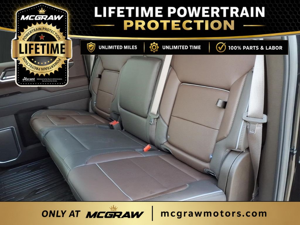 Used 2025 GMC Sierra 1500 Denali AWD/4WD image 16