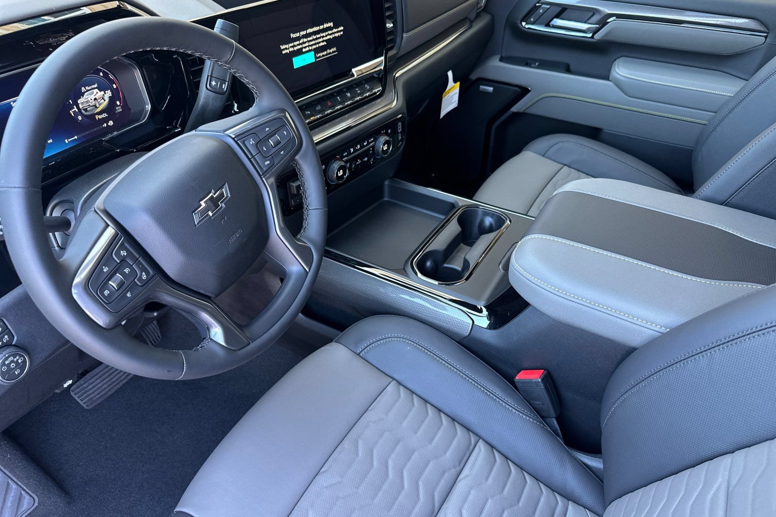 New 2026 Chevrolet Silverado 2500 ZR2 w/ LPO, Dark Essentials Package AWD/4WD image 10