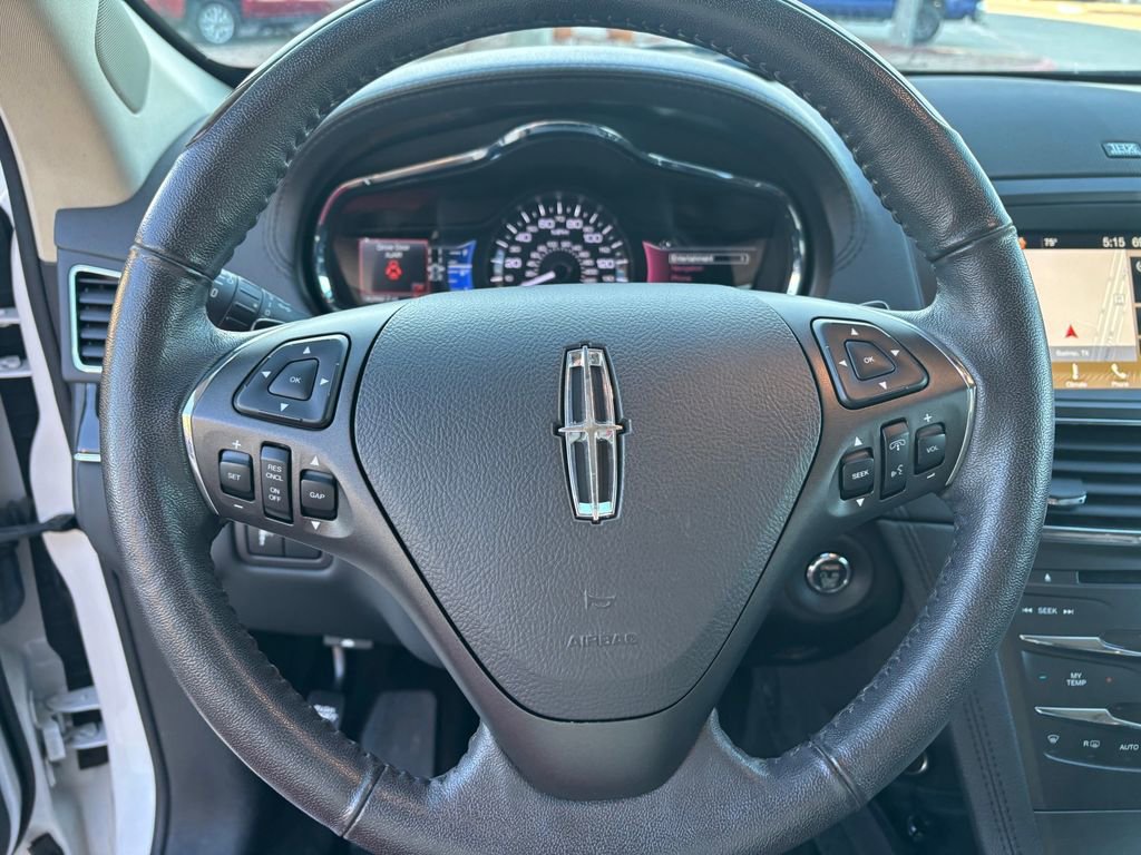 Used 2018 Lincoln MKT AWD w/ Technology Package image 15