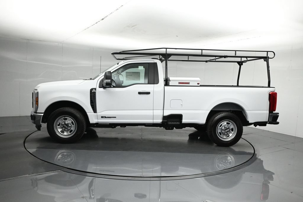 New 2026 Ford F350 XL w/ XL Chrome Package RWD image 5