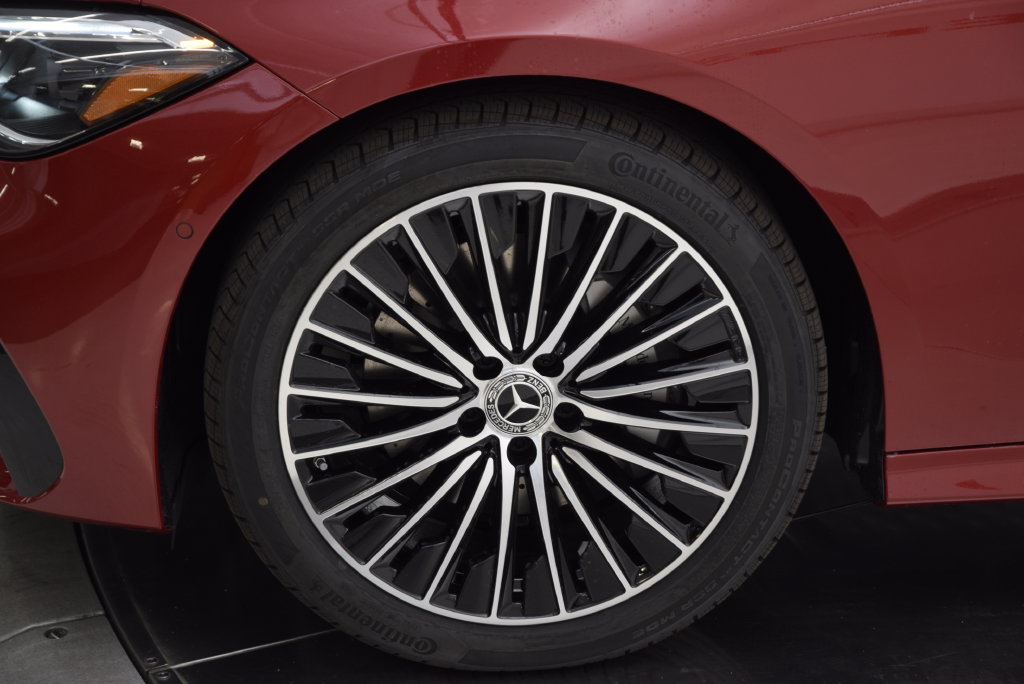 New 2026 Mercedes-Benz CLE 300 4MATIC Coupe image 12