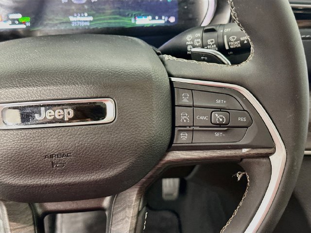 Used 2023 Jeep Grand Cherokee 4WD 4xe image 25