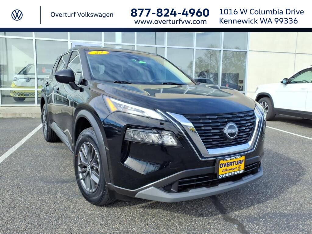 Used 2023 Nissan Rogue S image 1