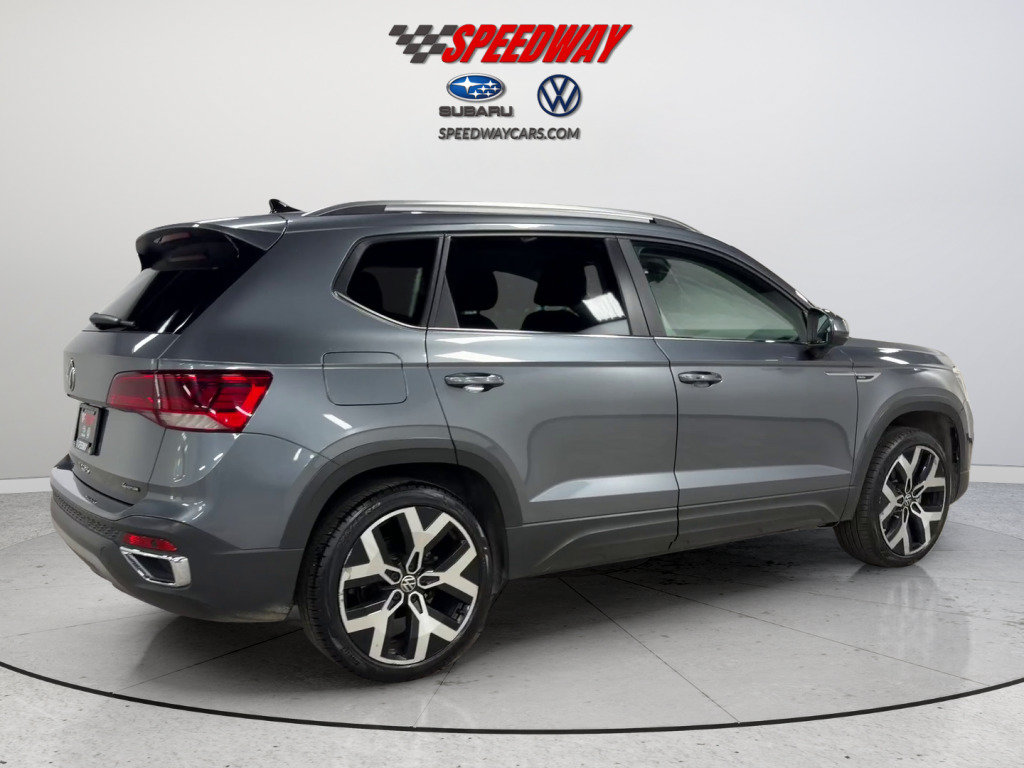 Used 2022 Volkswagen Taos SEL AWD/4WD image 5