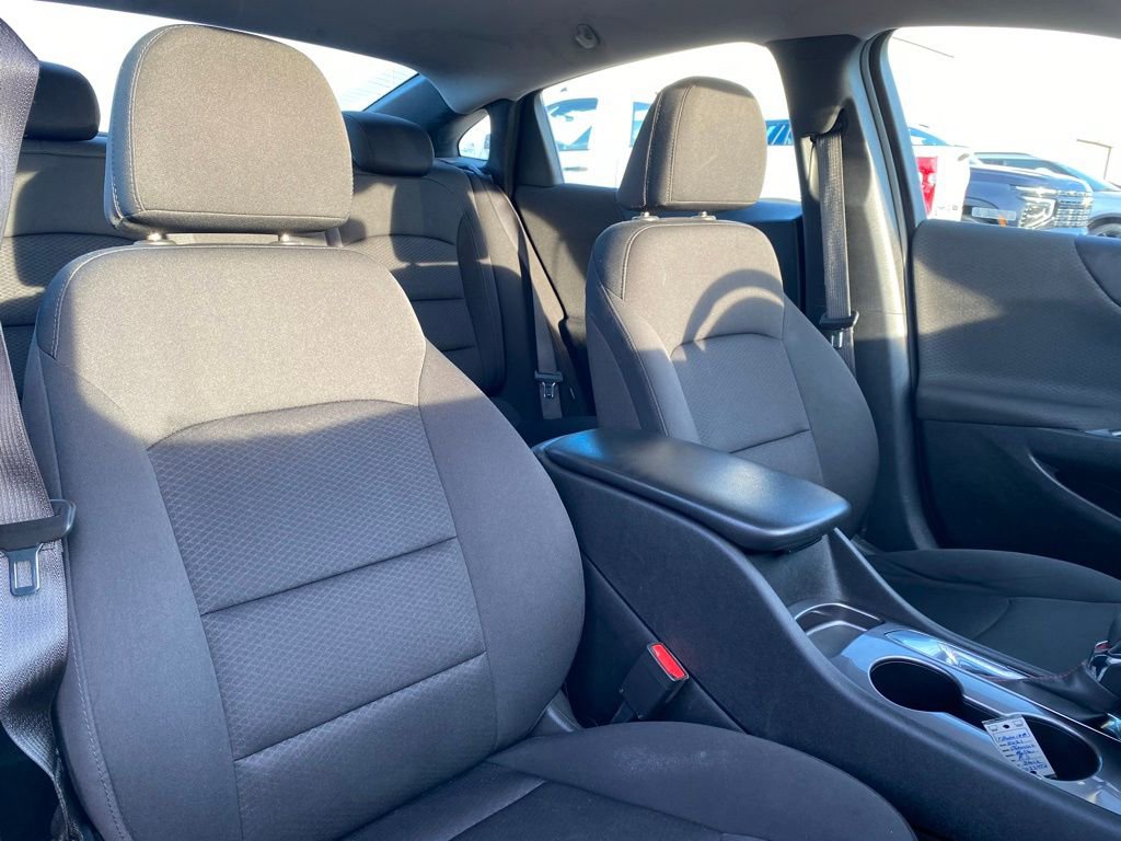 Used 2021 Chevrolet Malibu RS w/ LPO, Floor Liner Package FWD image 18