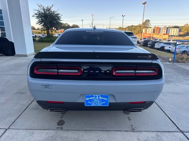 Used 2022 Dodge Challenger R/T Scat Pack RWD image 6