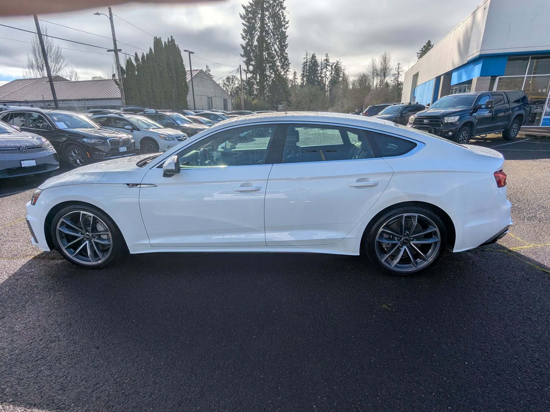 Used 2023 Audi A5 2.0T Premium w/ Convenience Package image 2