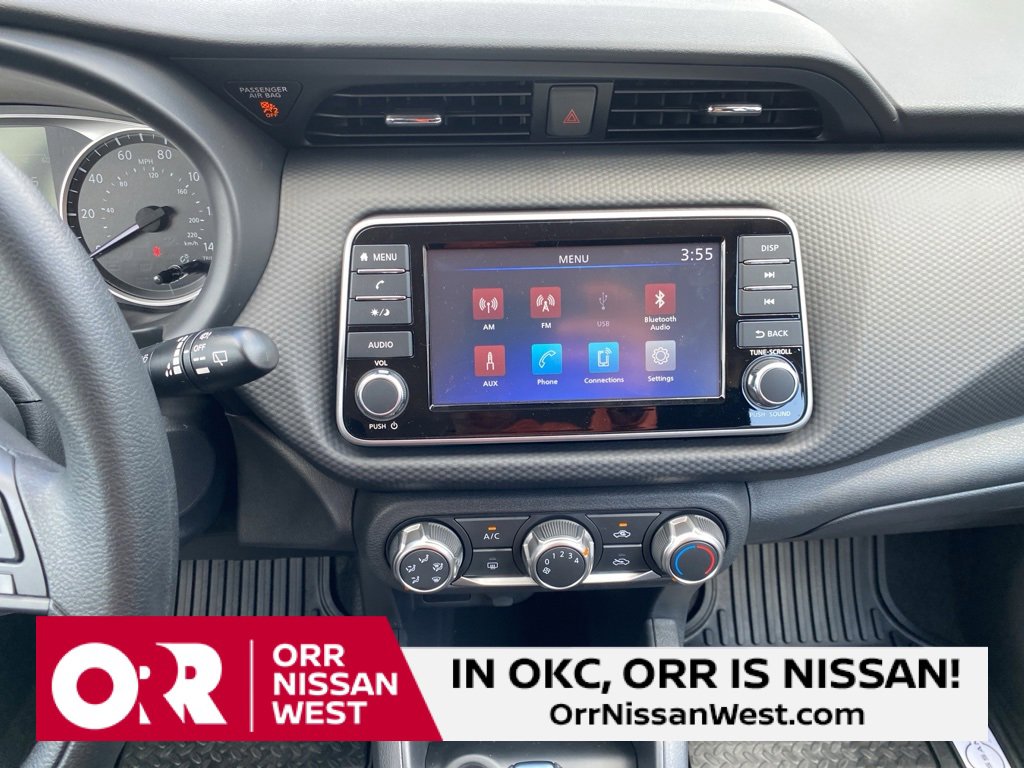 New 2025 Nissan Kicks Play S image 24