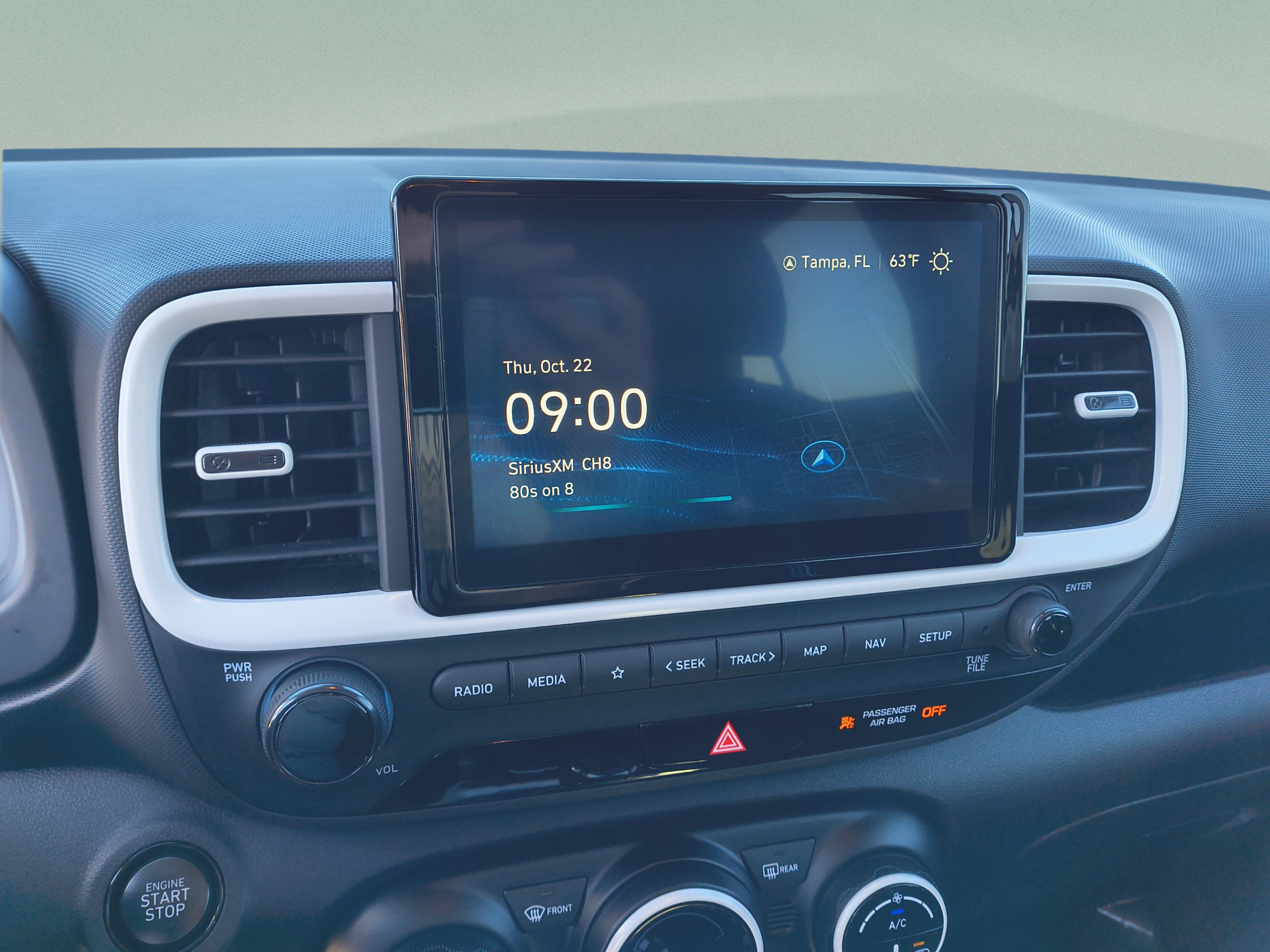 Certified 2023 Hyundai Venue Limited FWD image 21