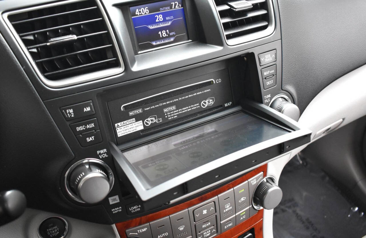 Used 2012 Toyota Highlander Limited image 29