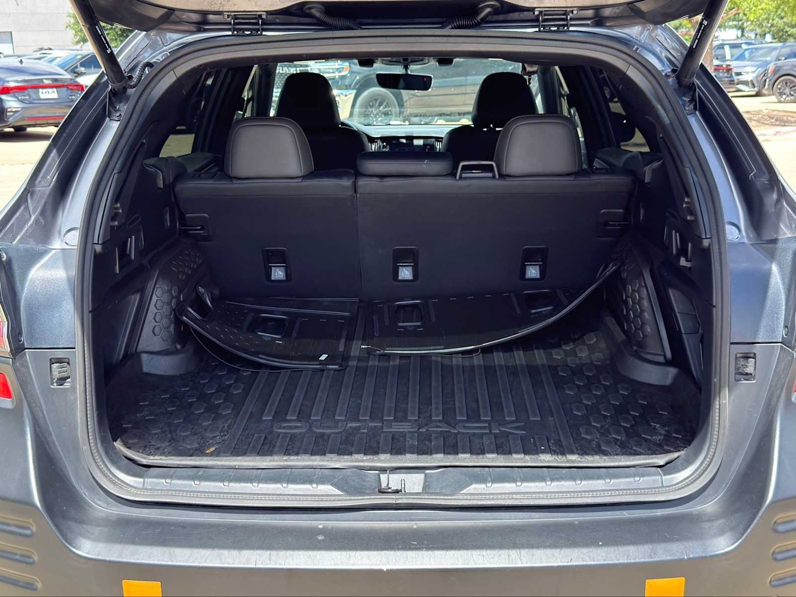 Used 2022 Subaru Outback Wilderness w/ Wilderness Package AWD/4WD image 8