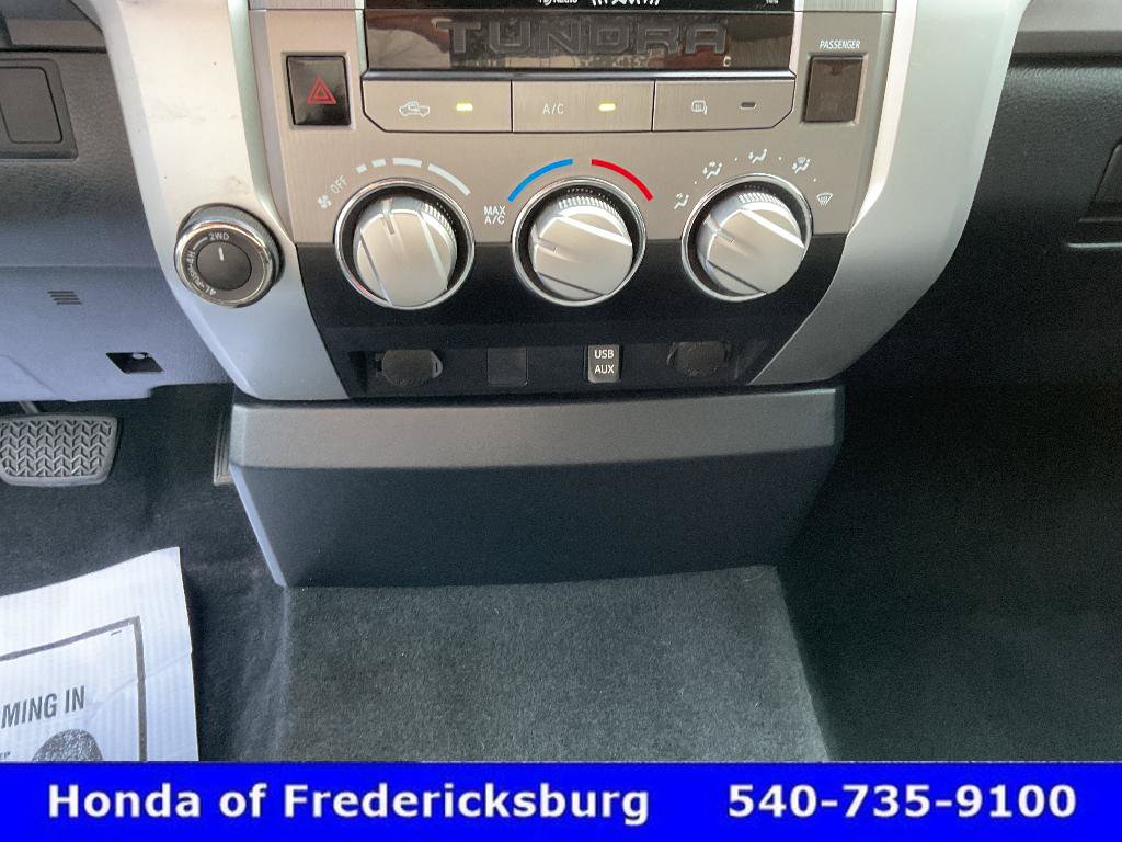 Used 2017 Toyota Tundra SR5 AWD/4WD image 35