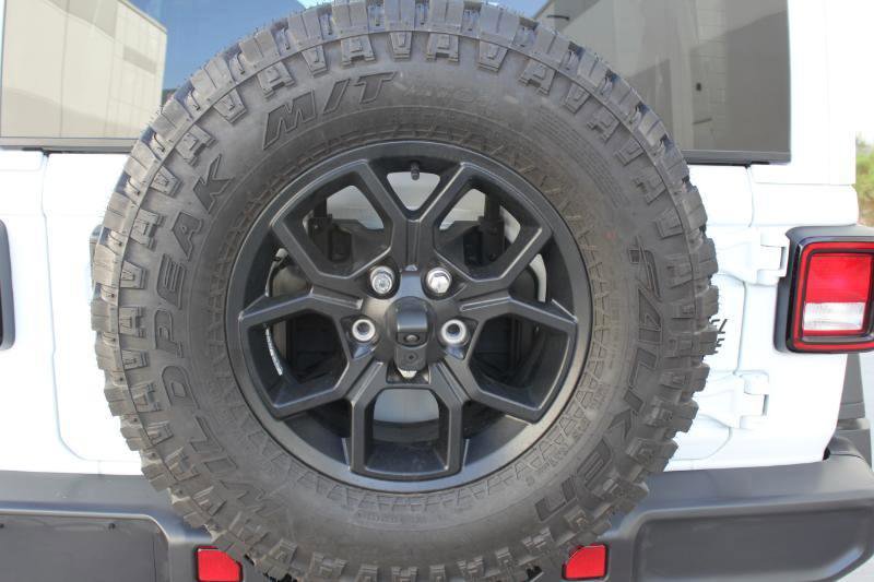 Used 2025 Jeep Wrangler Unlimited Sport image 47