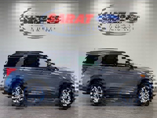Certified 2021 Ford Explorer XLT w/ Equipment Group 202A image 1