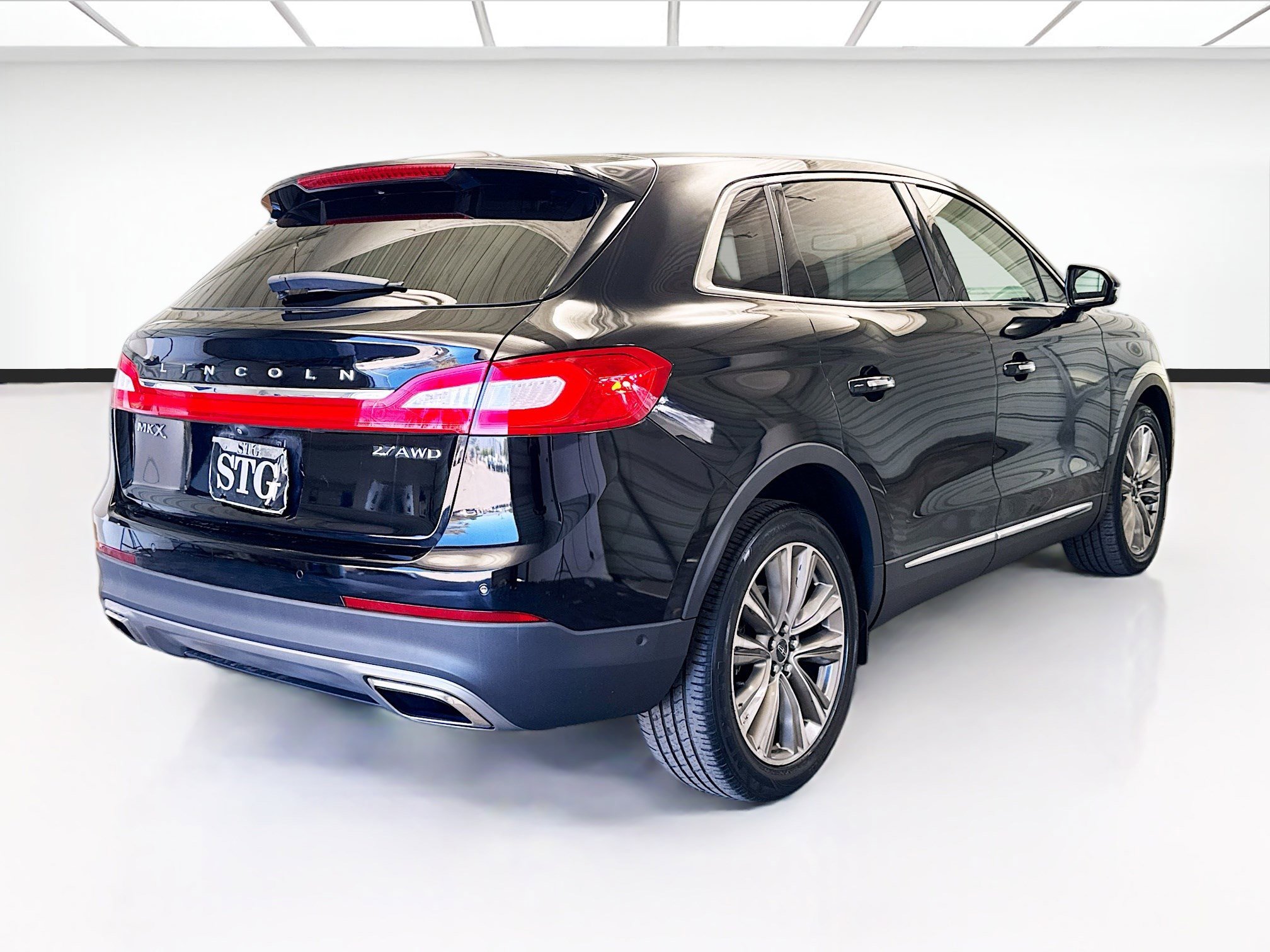 Used 2016 Lincoln MKX Reserve image 4