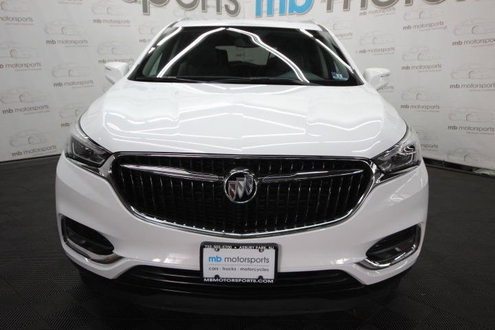 Used 2019 Buick Enclave Essence image 9