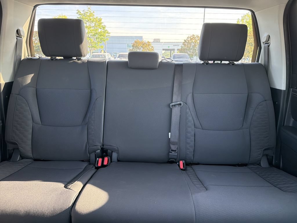 Used 2022 Toyota Tundra SR5 w/ SR5 Convenience Package AWD/4WD image 26