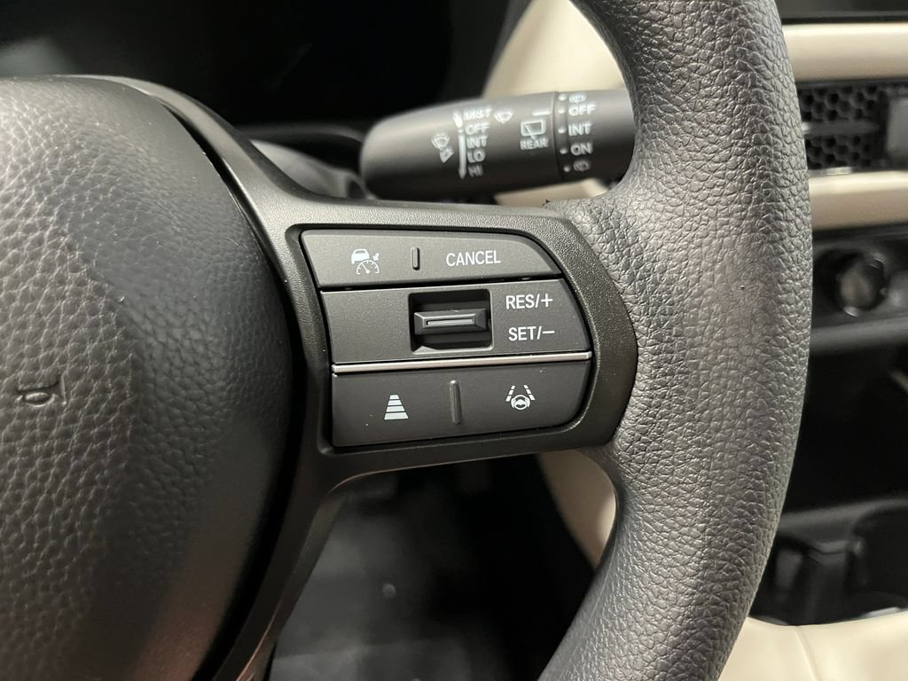 New 2027 Honda HR-V LX image 17