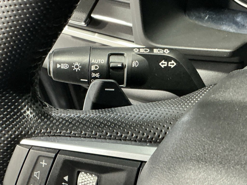 Used 2022 Mitsubishi Outlander SEL image 17